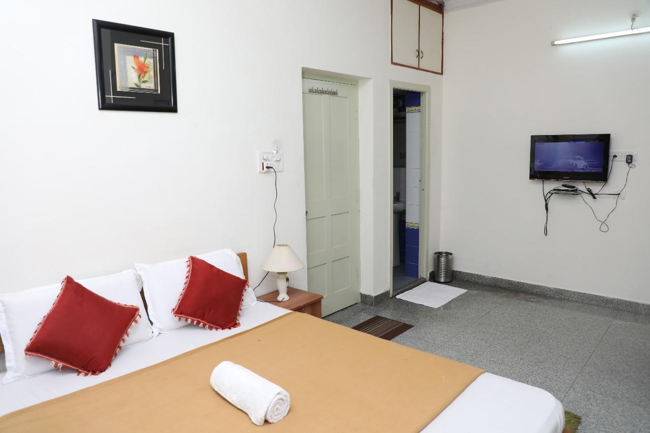 Hotel Queens Comfort Mysore Buitenkant foto