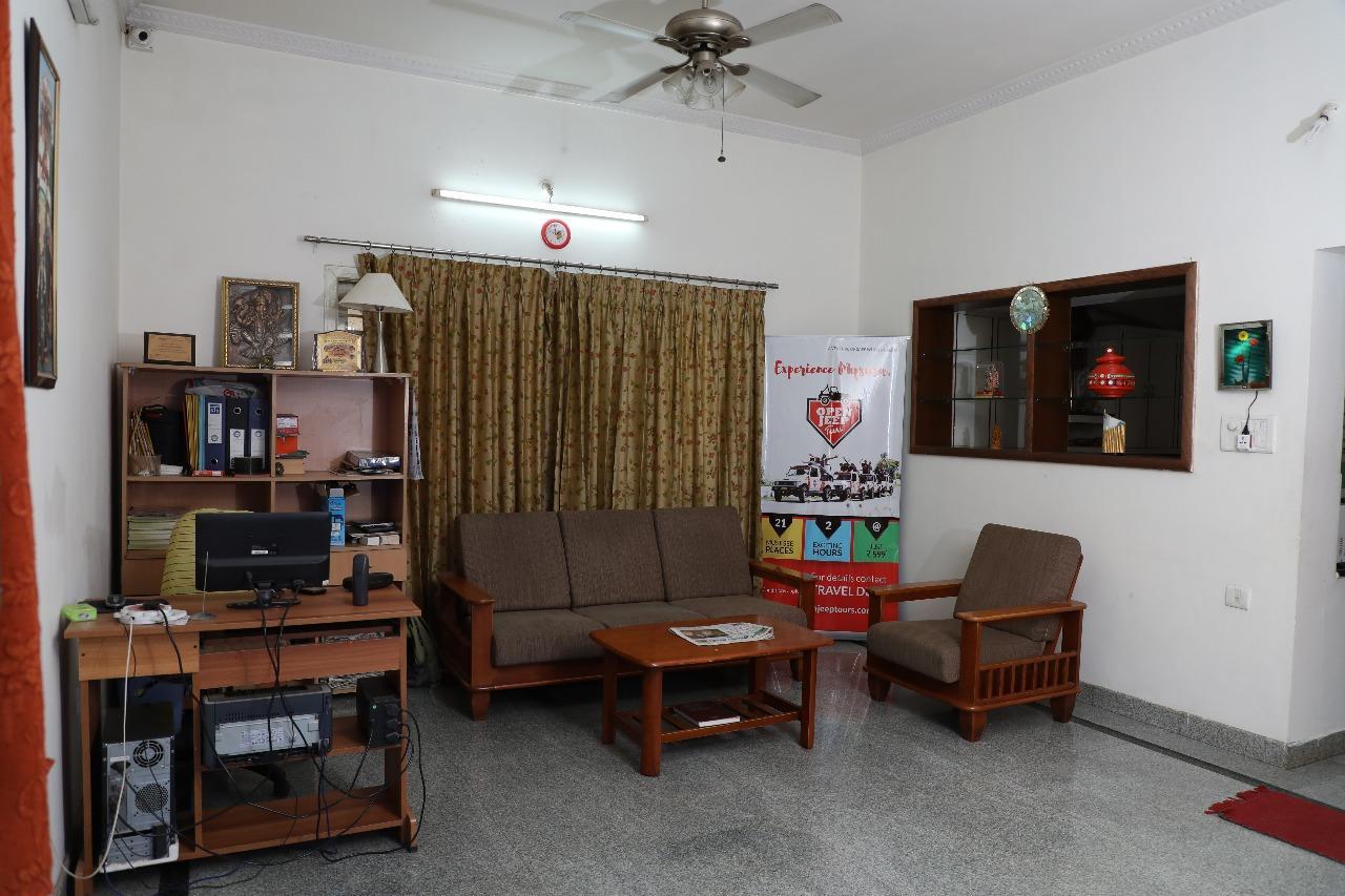 Hotel Queens Comfort Mysore Buitenkant foto