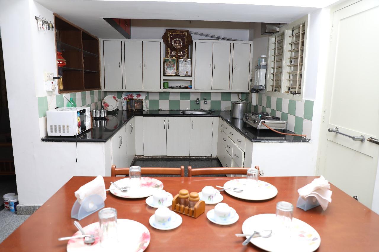 Hotel Queens Comfort Mysore Buitenkant foto